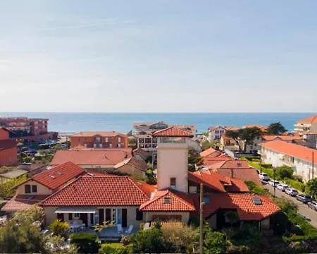 Corta Tower, High Comfort, Beaches Within Walking Distance *